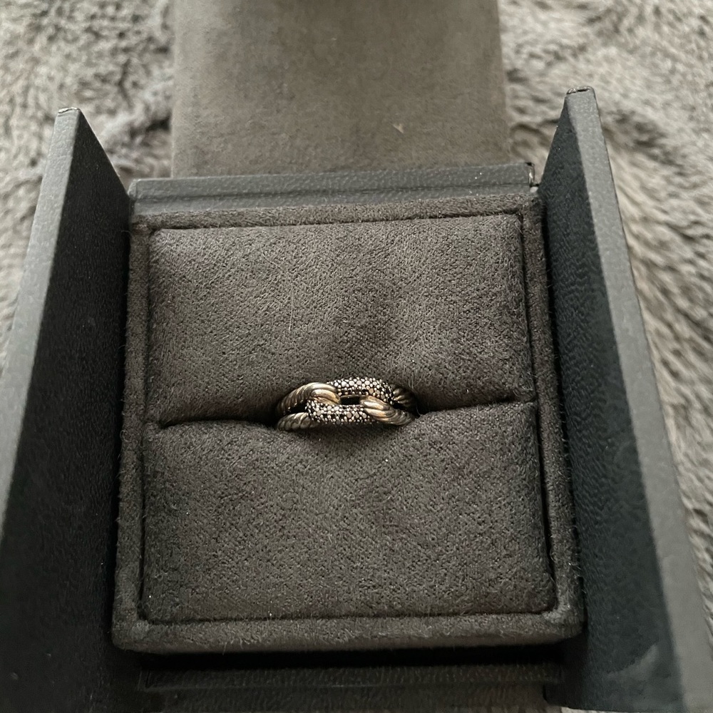 David Yurman Petite Pave Loop Ring